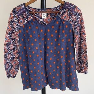 Anthropologie Akemi + Kin Mixed Print Boho Cotton V-Neck Blouse Navy Orange Med